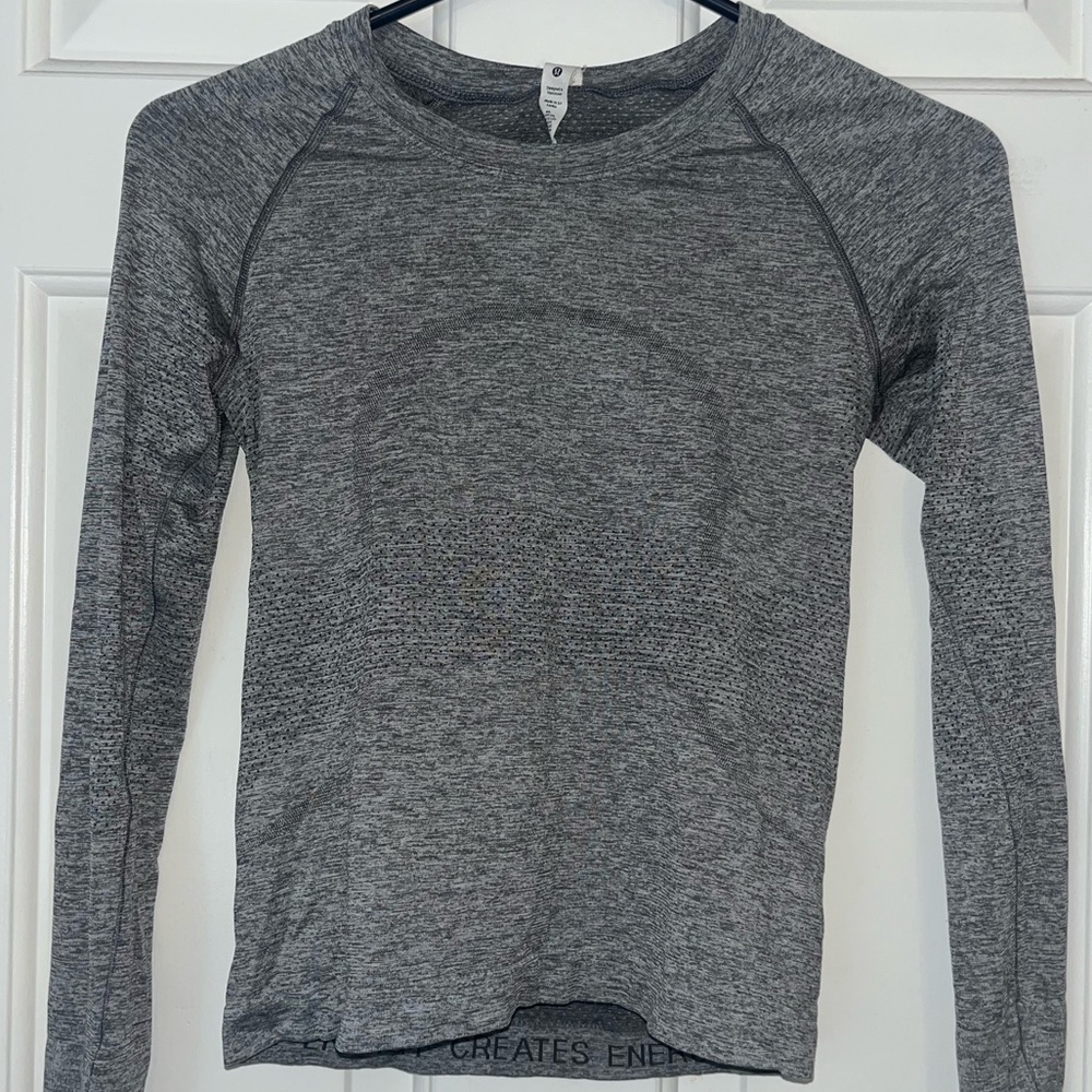 Lululemon swiftly tech long sleeve